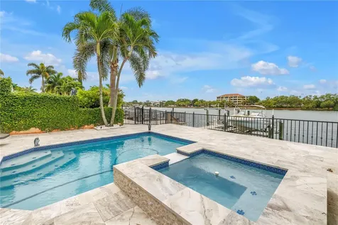 1133 Abbeys Way Tampa FL 33602
