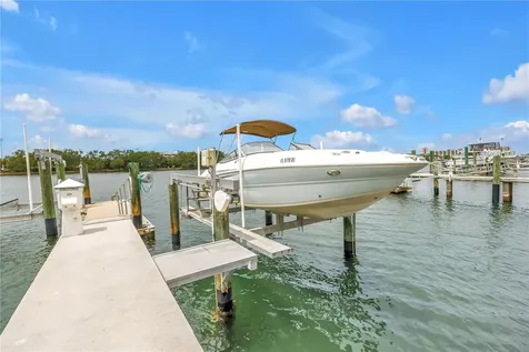 1133 Abbeys Way Tampa FL 33602