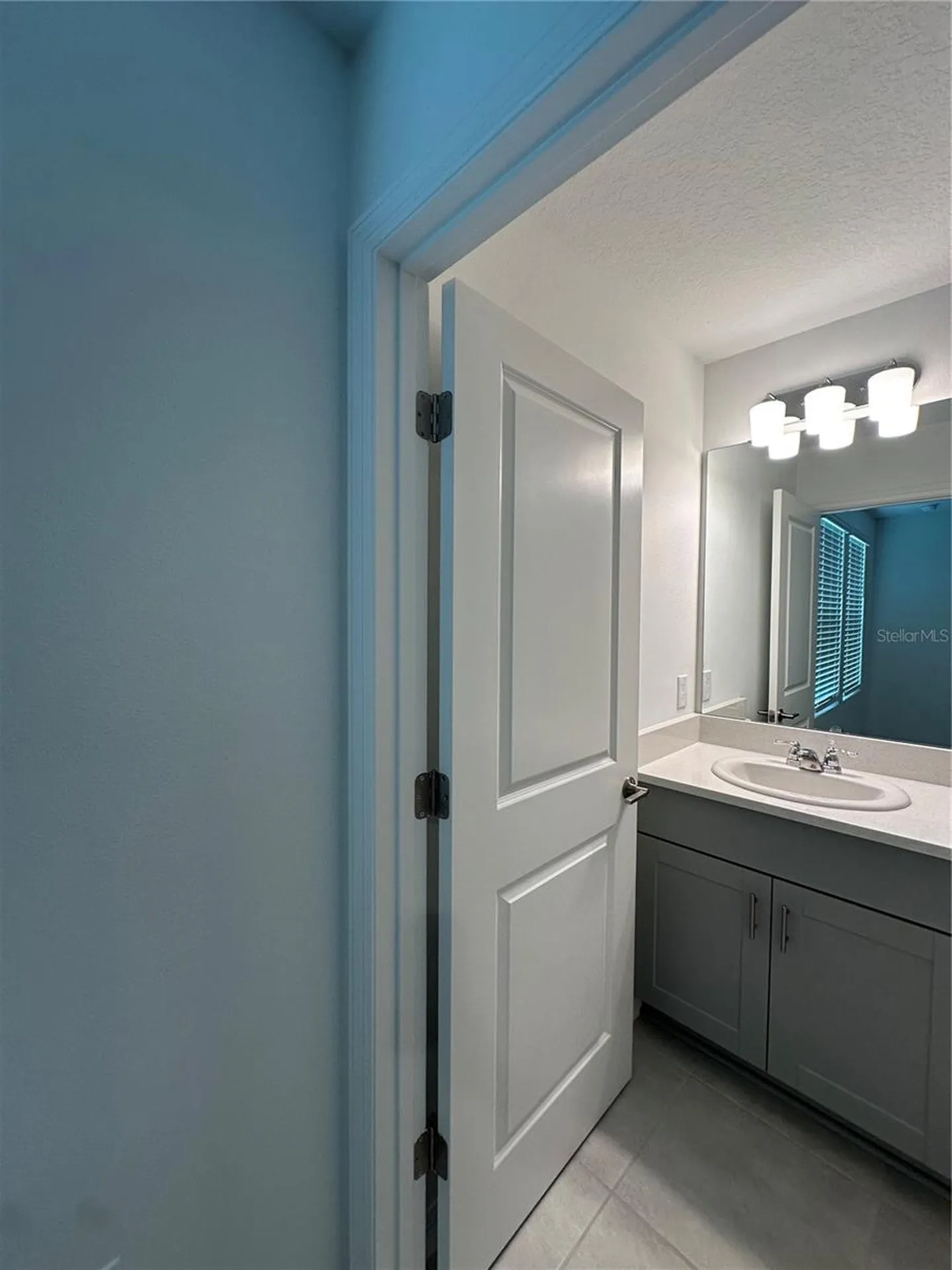 3137 Skyline Loop Kissimmee FL 34758