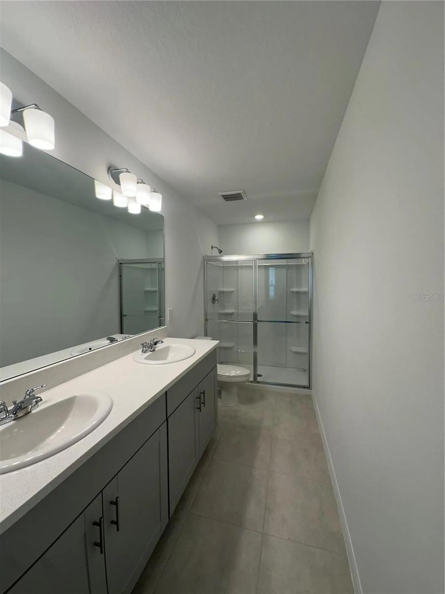 3137 Skyline Loop Kissimmee FL 34758