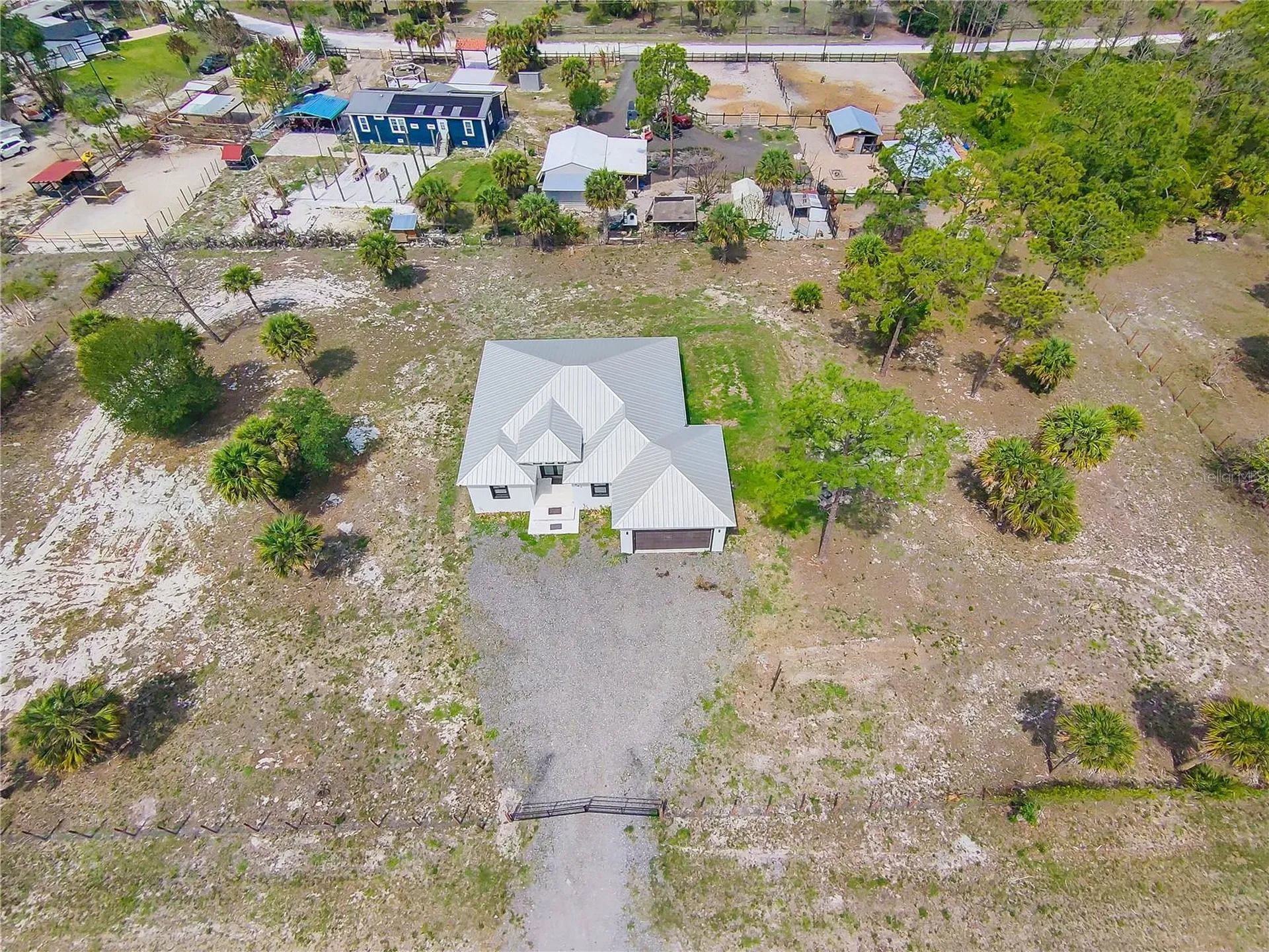 660 S Zambria Street Clewiston FL 33440