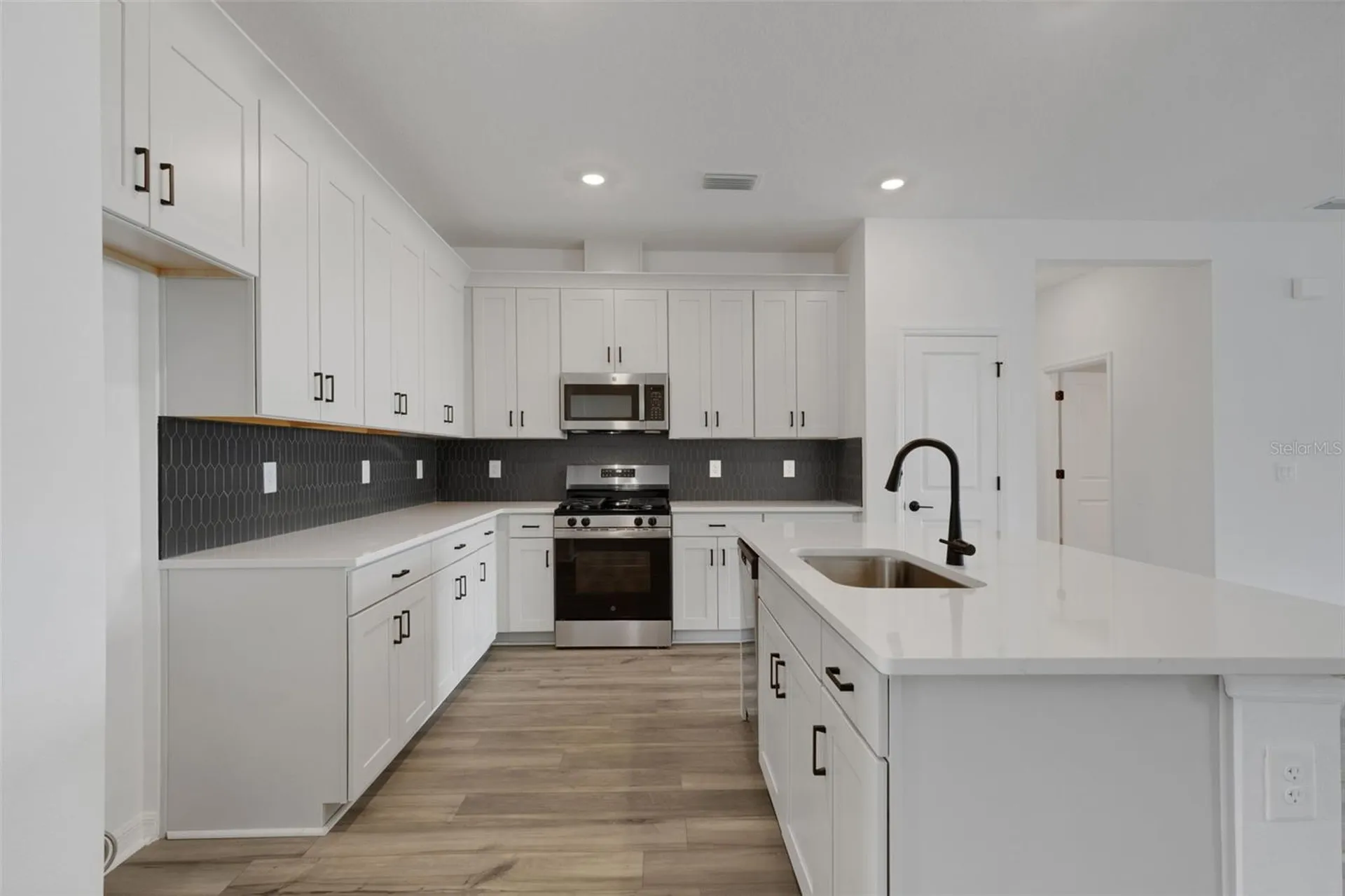 8717 Canard Cove Palmetto FL 34221