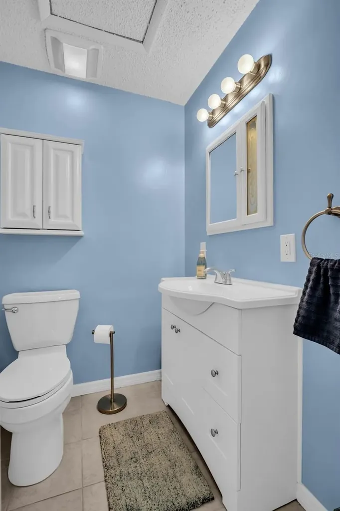 608 Windrush Bay Drive Tarpon Springs FL 34689