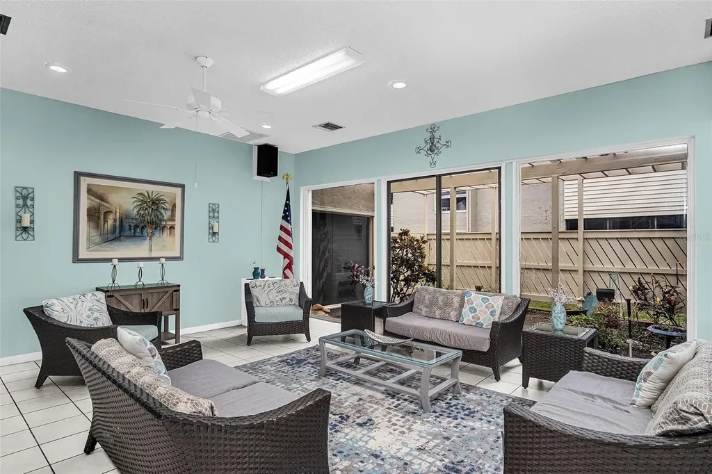 608 Windrush Bay Drive Tarpon Springs FL 34689