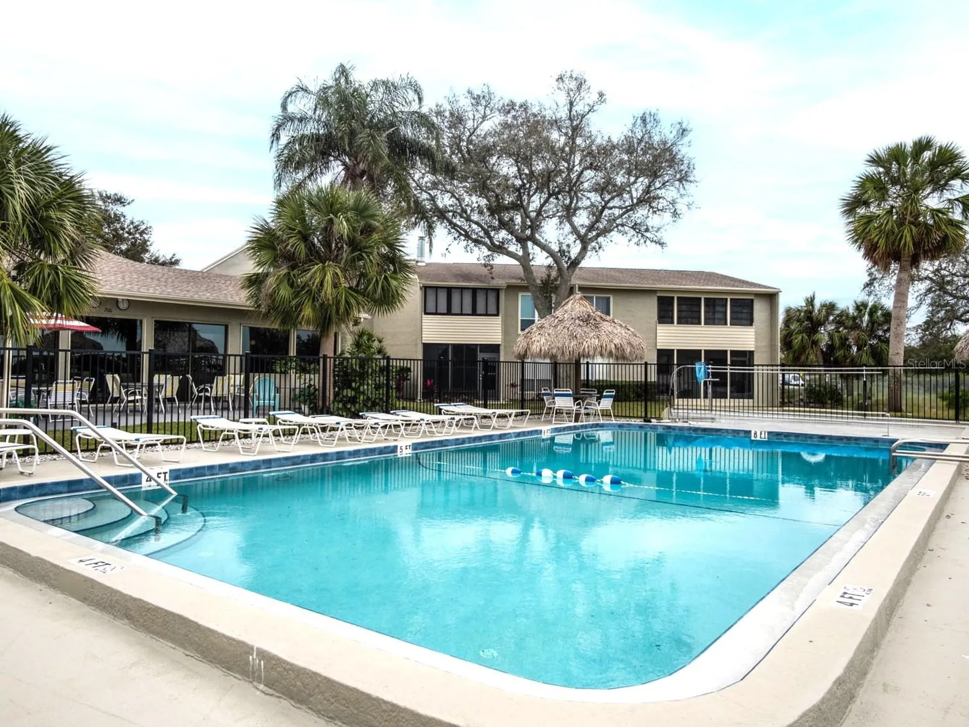 608 Windrush Bay Drive Tarpon Springs FL 34689