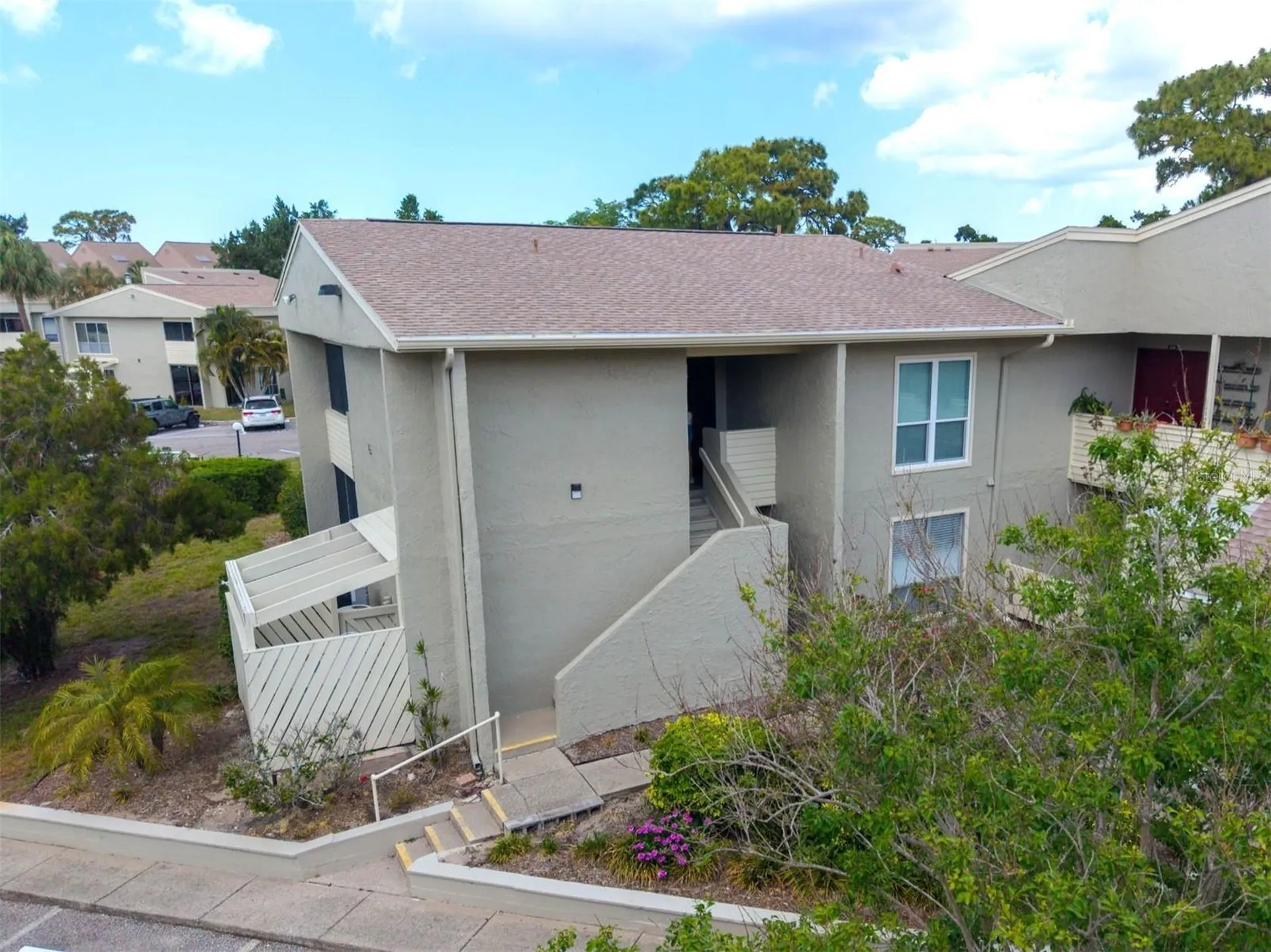 608 Windrush Bay Drive Tarpon Springs FL 34689