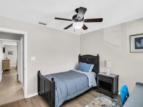 608 Windrush Bay Drive Tarpon Springs FL 34689