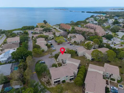 608 Windrush Bay Drive Tarpon Springs FL 34689