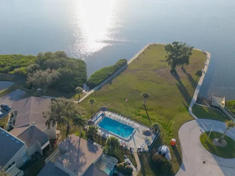 608 Windrush Bay Drive Tarpon Springs FL 34689