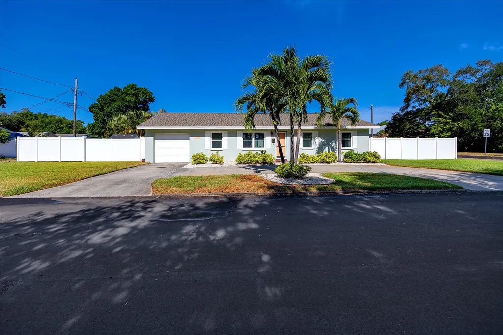 4550 3rd Street N St Petersburg FL 33703