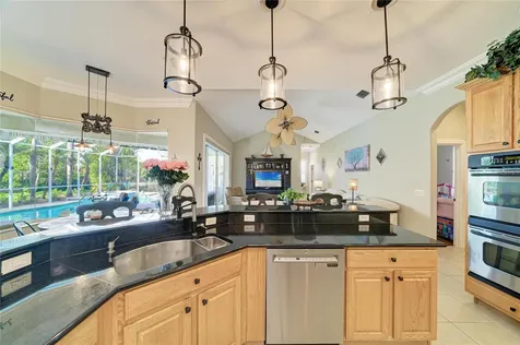 259 Dove Trail Bradenton FL 34212