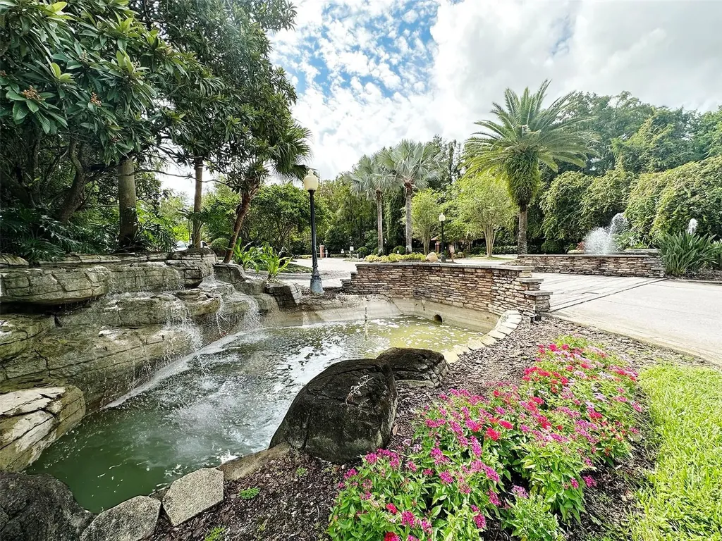5124 Conroy Road Orlando FL 32811