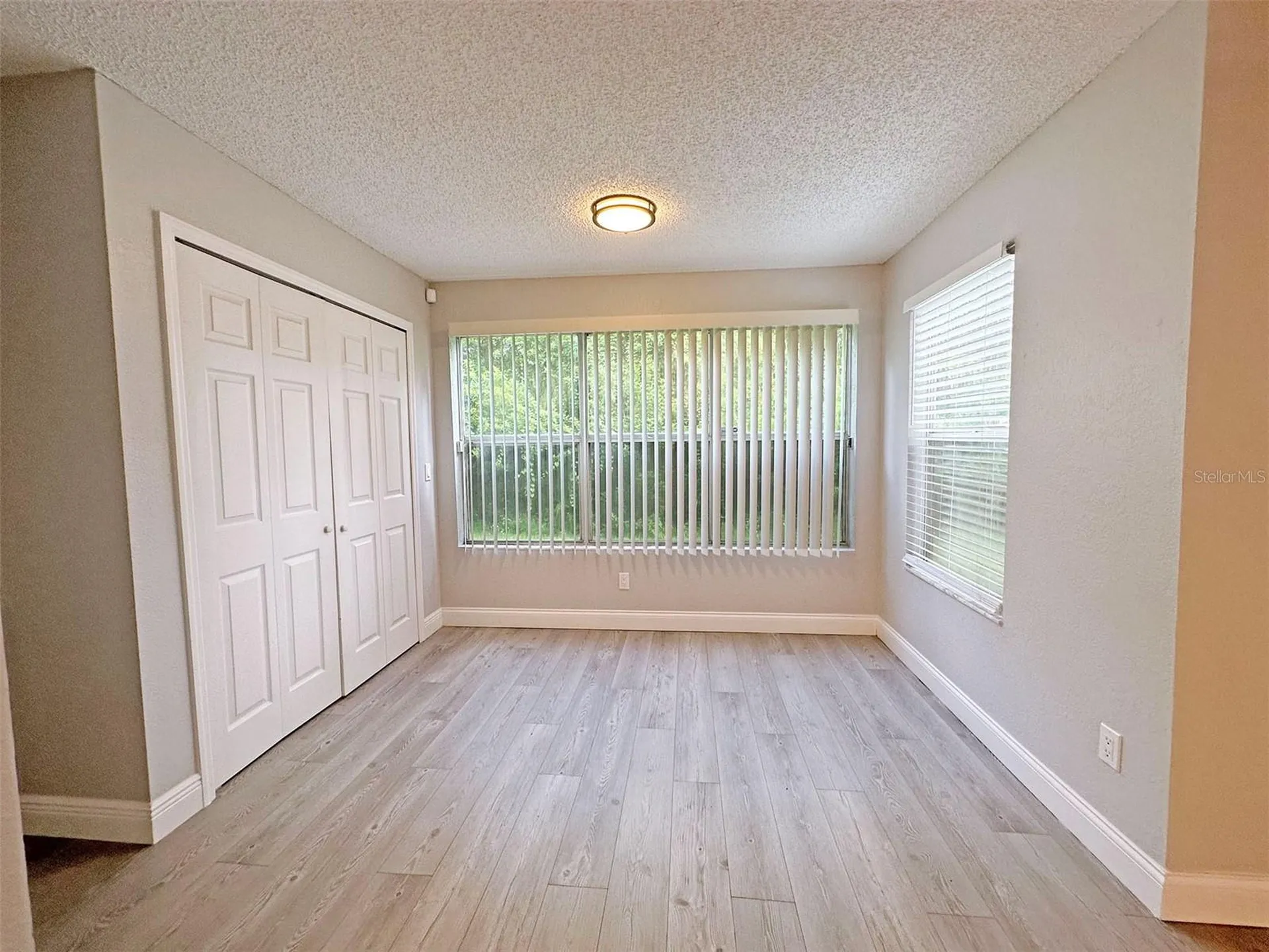 5124 Conroy Road Orlando FL 32811