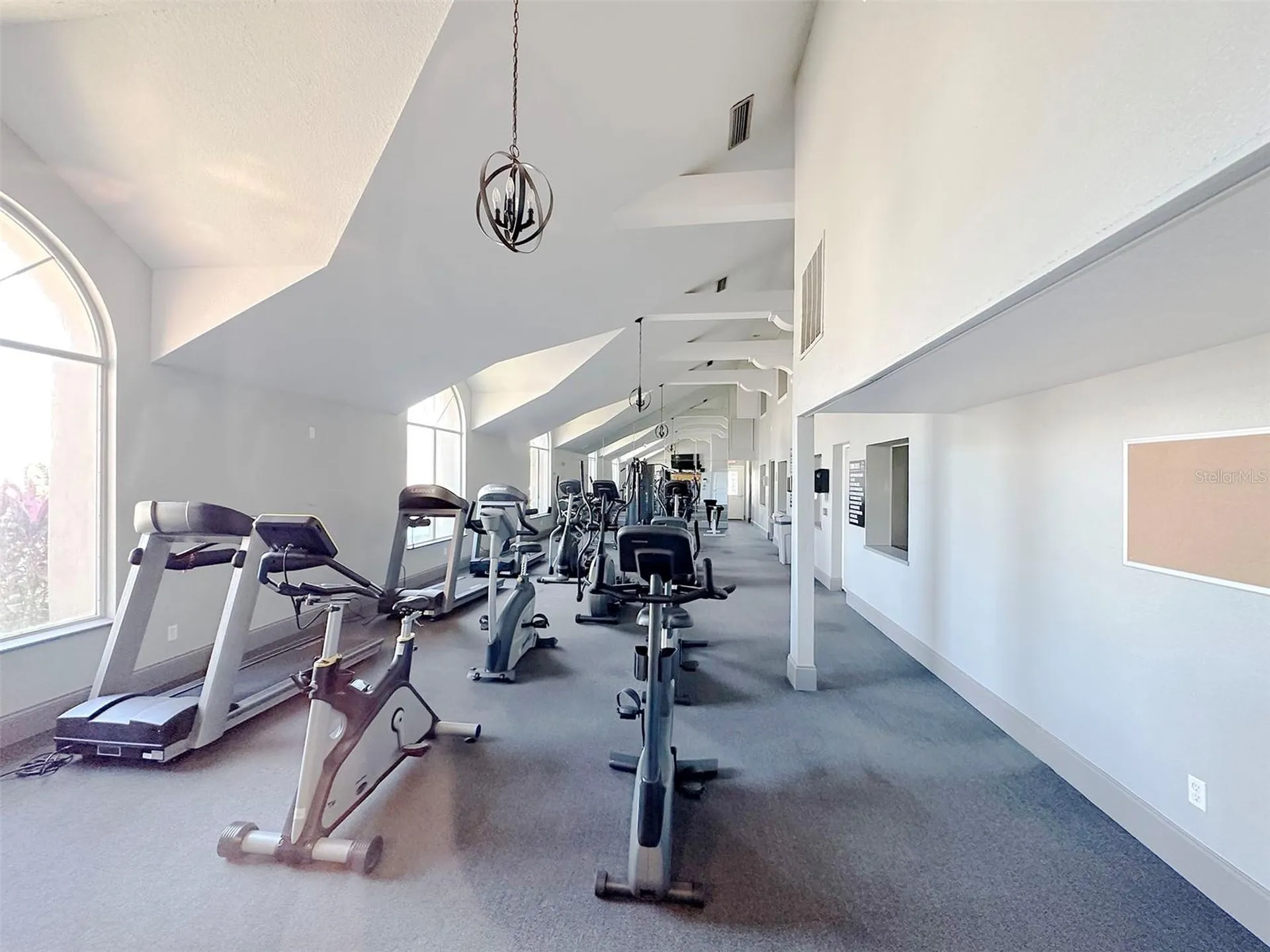 5124 Conroy Road Orlando FL 32811