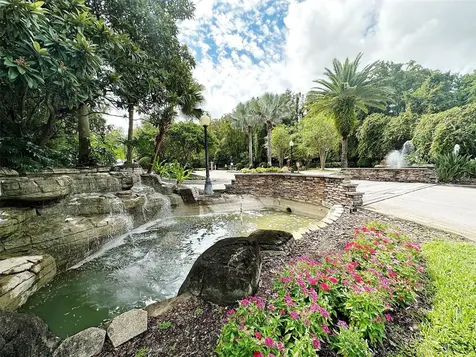 5124 Conroy Road Orlando FL 32811