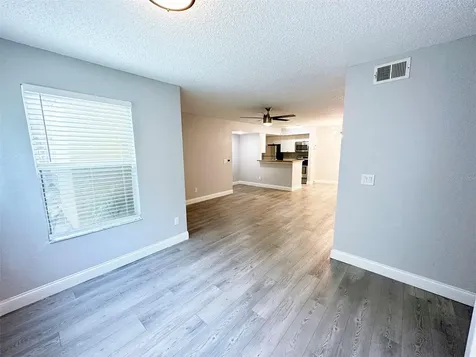 5124 Conroy Road Orlando FL 32811