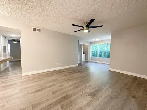5124 Conroy Road Orlando FL 32811