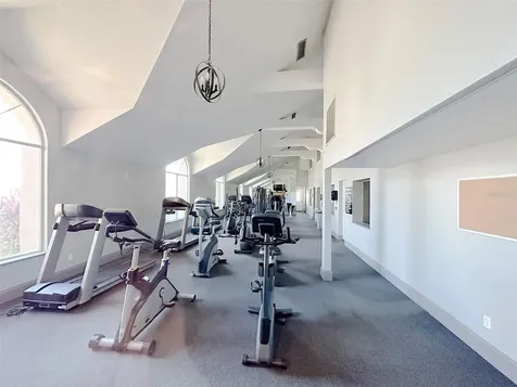 5124 Conroy Road Orlando FL 32811