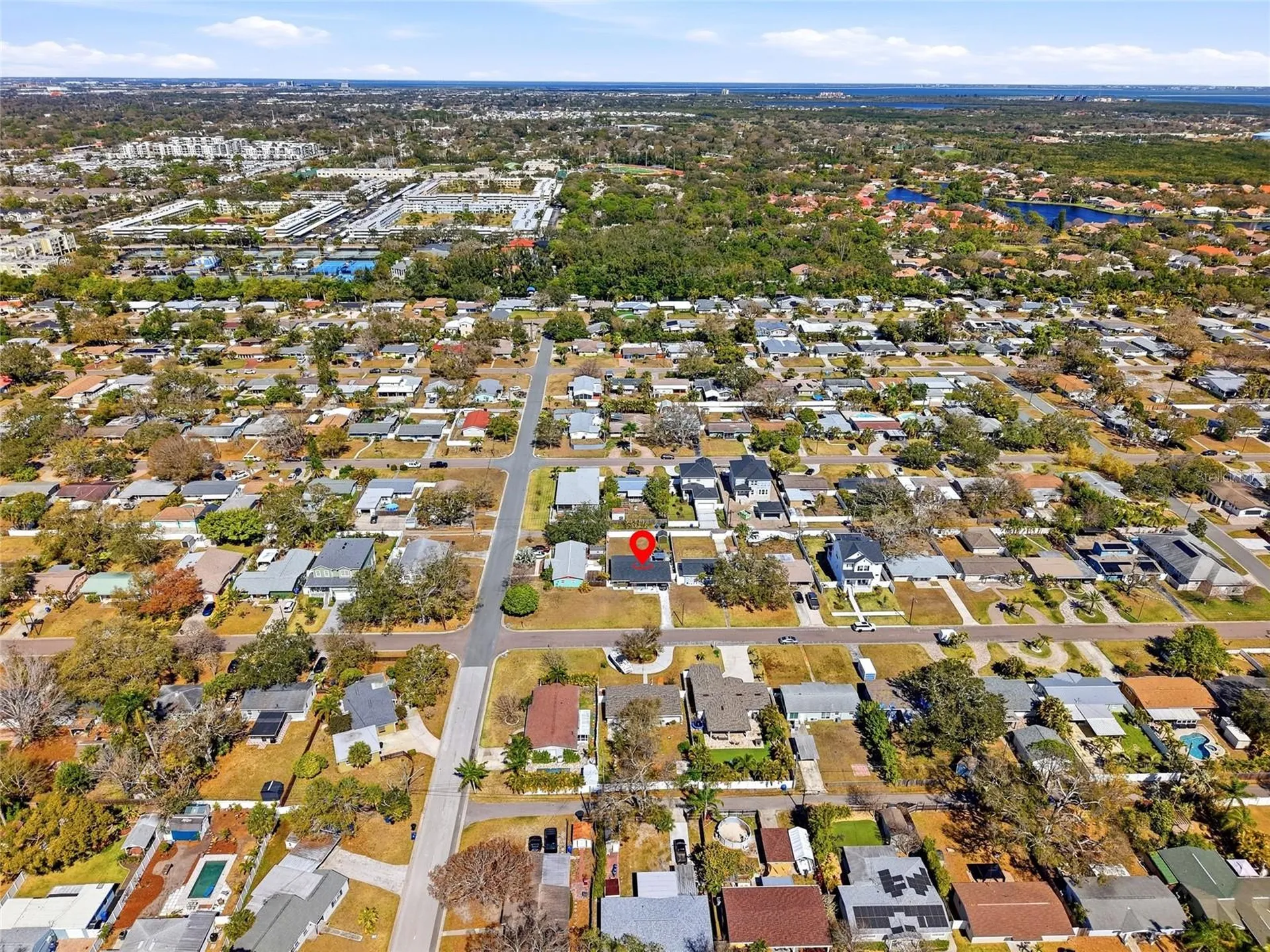 411 42nd Avenue NE St Petersburg FL 33703