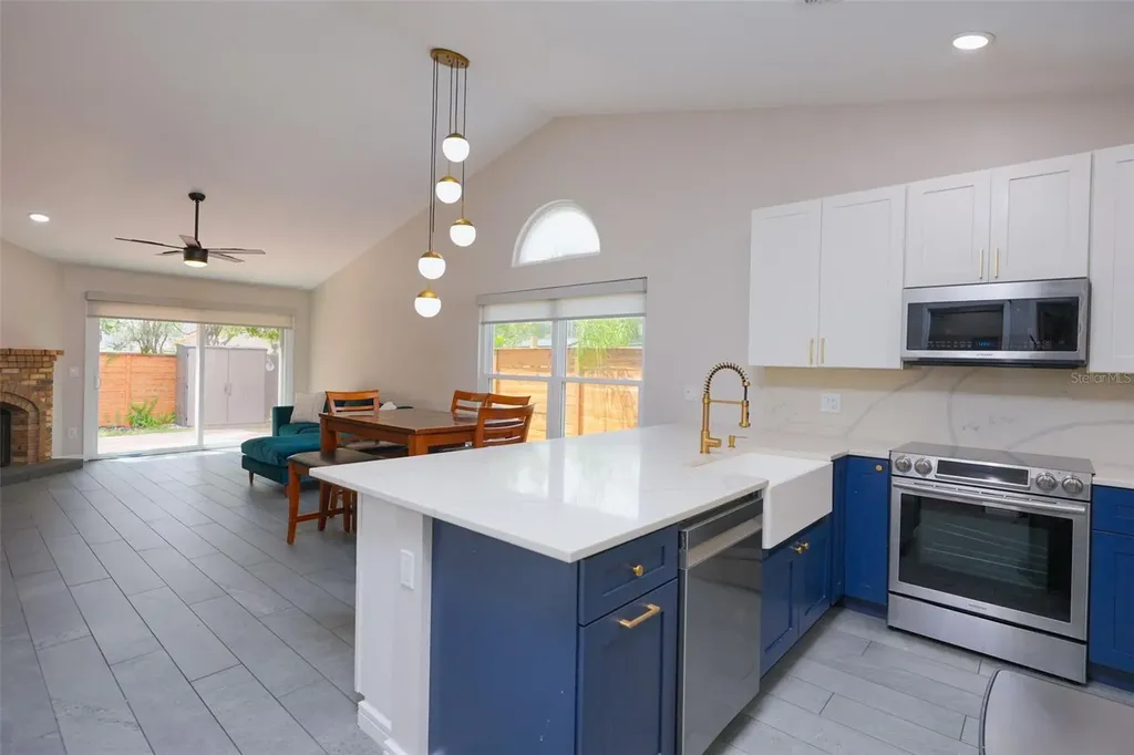 5328 Alcom Drive Orlando FL 32812