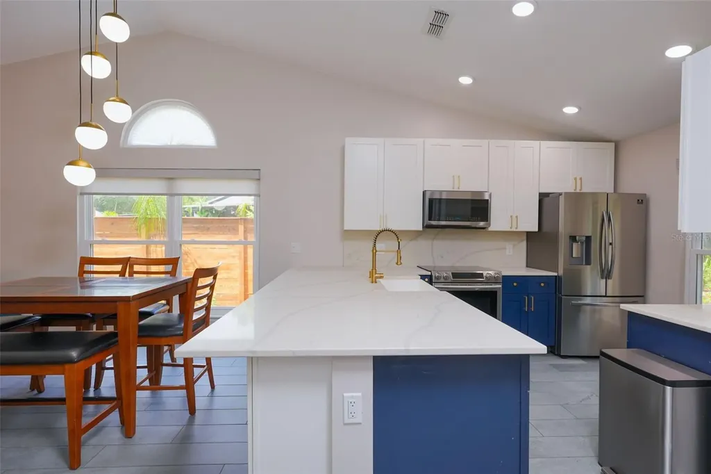 5328 Alcom Drive Orlando FL 32812