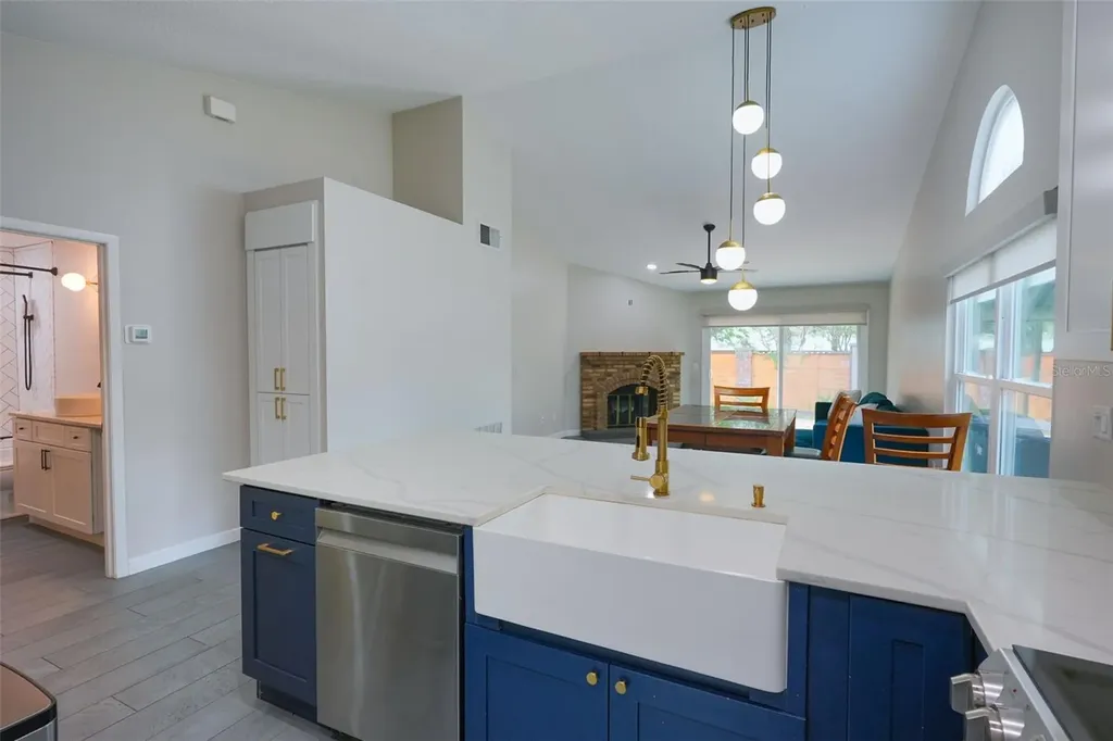 5328 Alcom Drive Orlando FL 32812