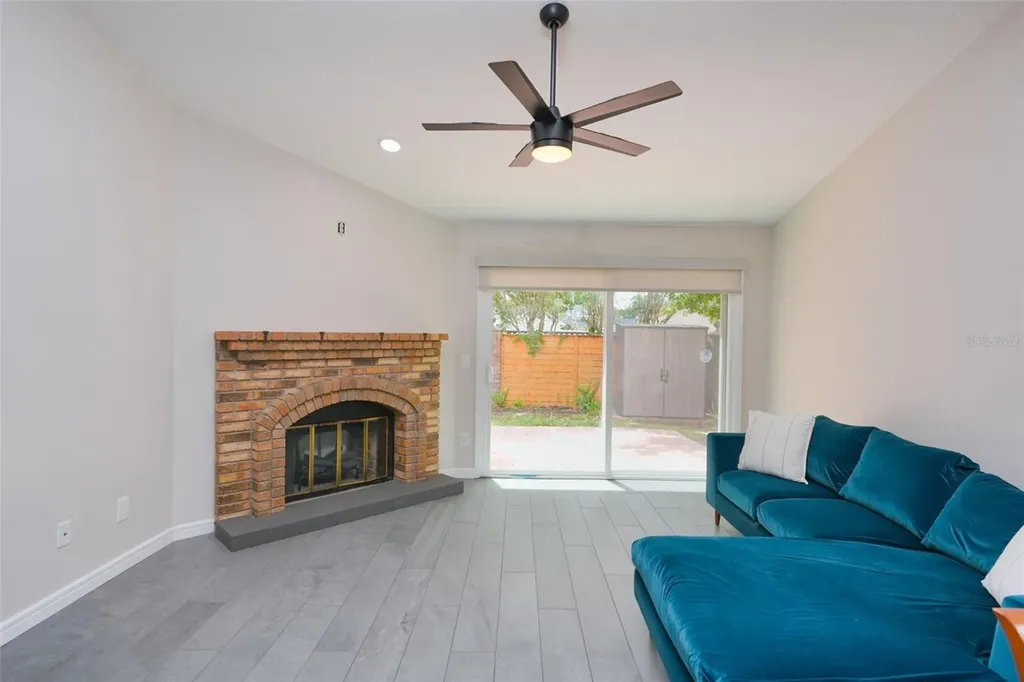 5328 Alcom Drive Orlando FL 32812