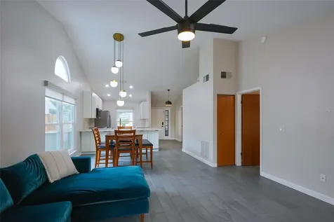 5328 Alcom Drive Orlando FL 32812