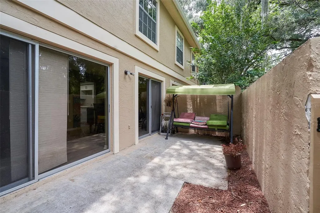 11905 Lakemist Circle Temple Terrace FL 33617