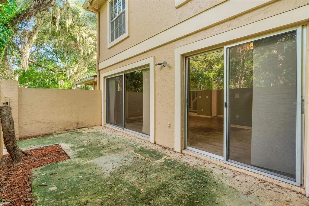 11905 Lakemist Circle Temple Terrace FL 33617