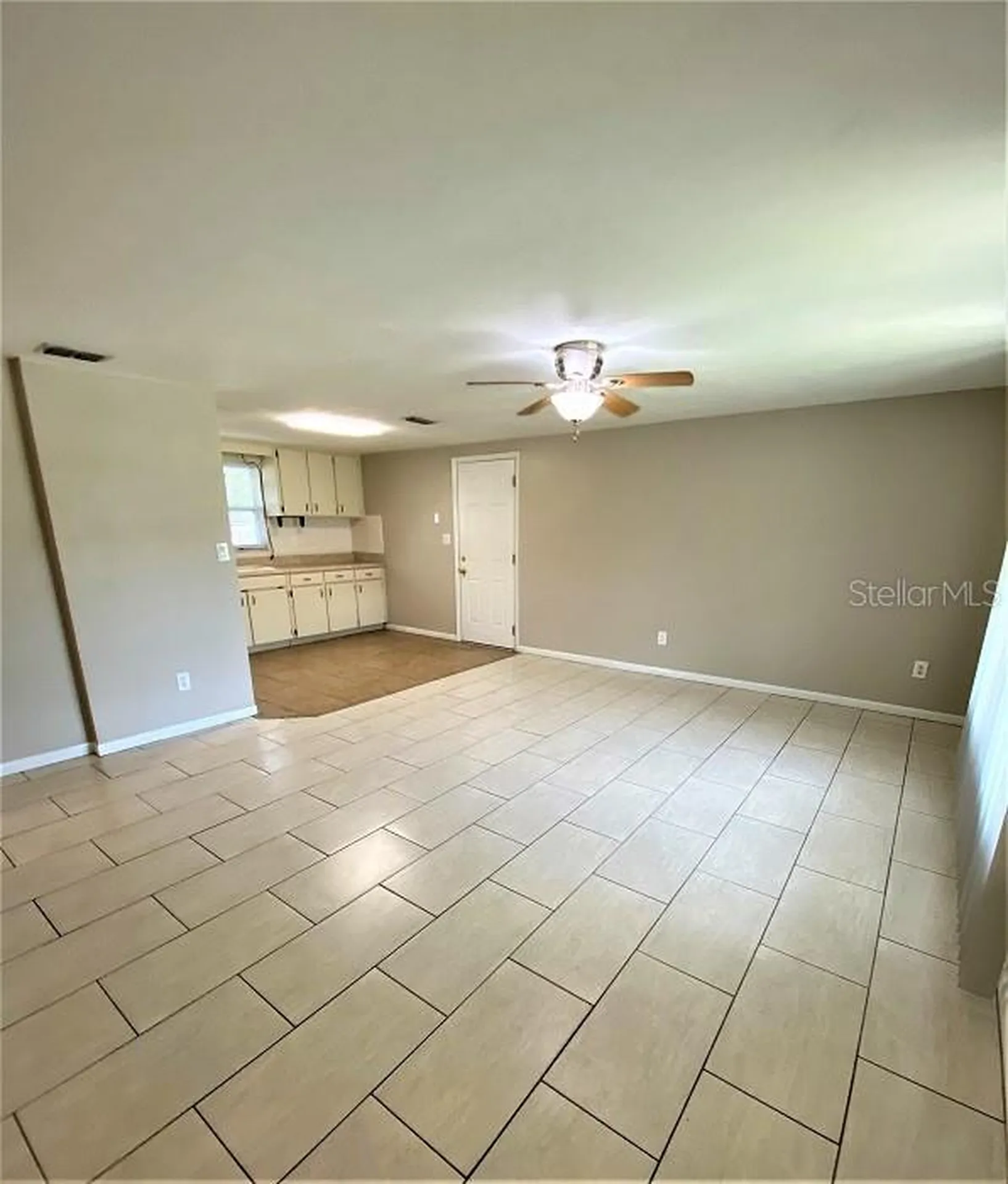 39014 South Avenue Zephyrhills FL 33542