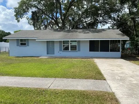 39014 South Avenue Zephyrhills FL 33542