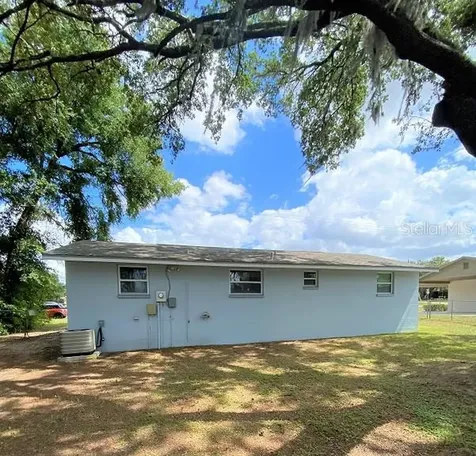 39014 South Avenue Zephyrhills FL 33542