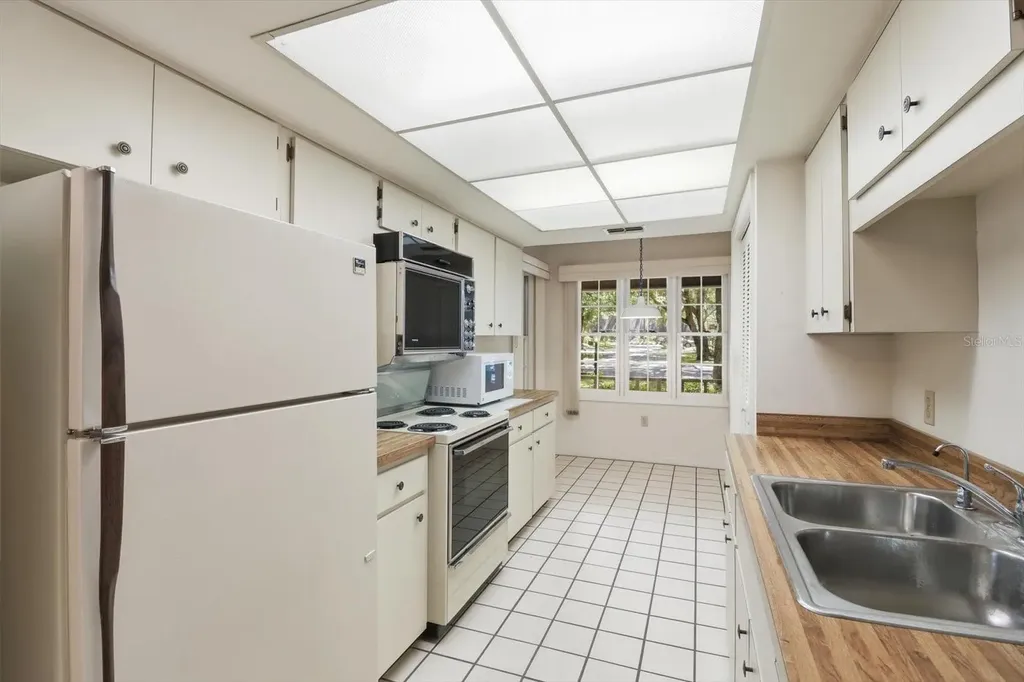 3840 N Parkside Village Terrace Beverly Hills FL 34465