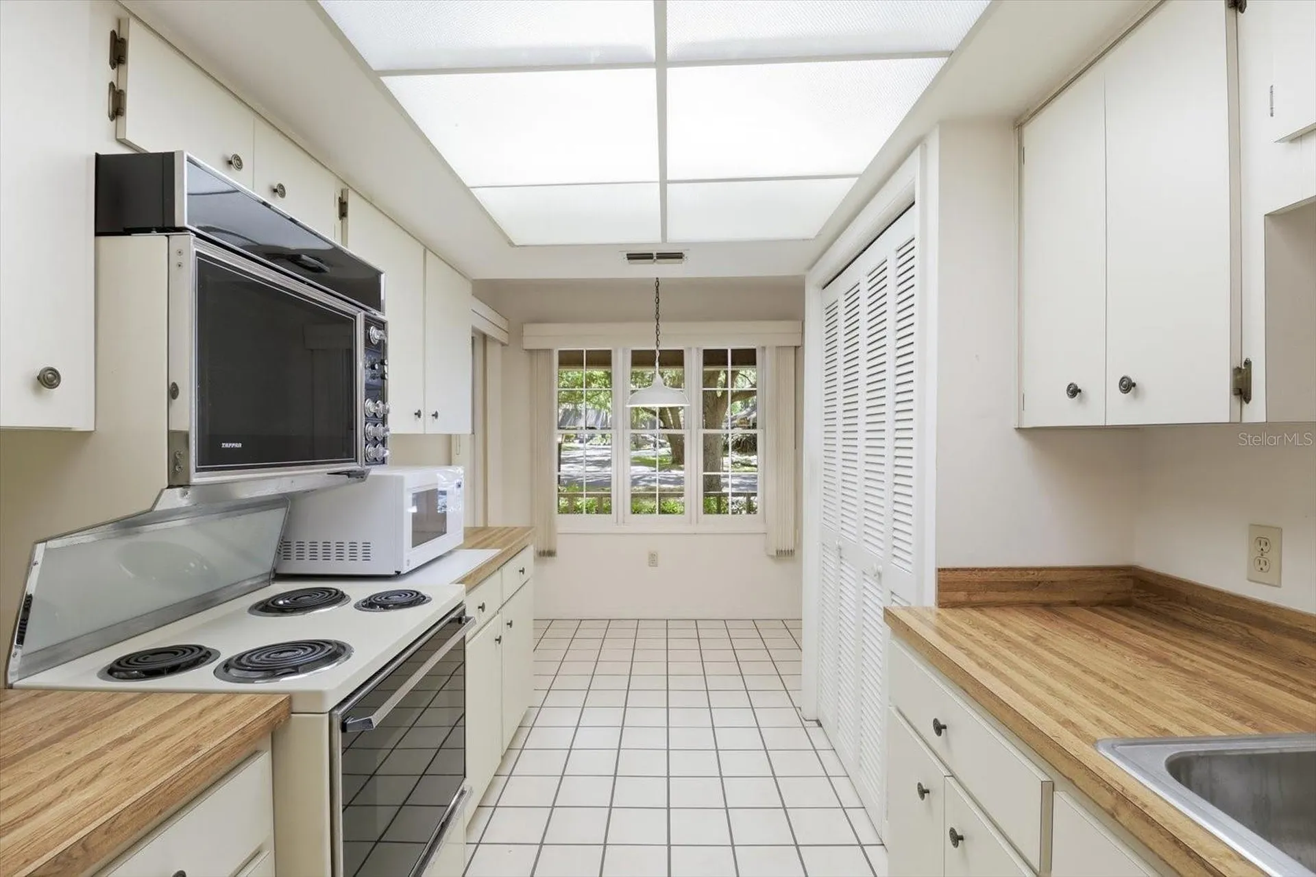 3840 N Parkside Village Terrace Beverly Hills FL 34465