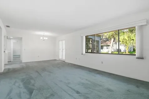 3840 N Parkside Village Terrace Beverly Hills FL 34465