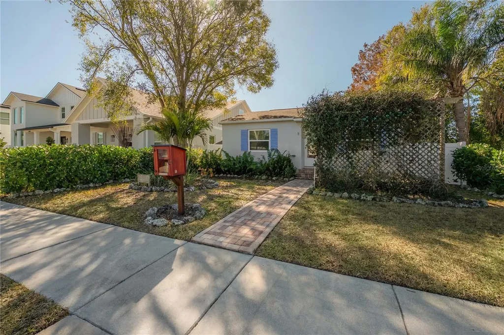 5138 3rd Avenue N St Petersburg FL 33710