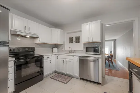 5138 3rd Avenue N St Petersburg FL 33710