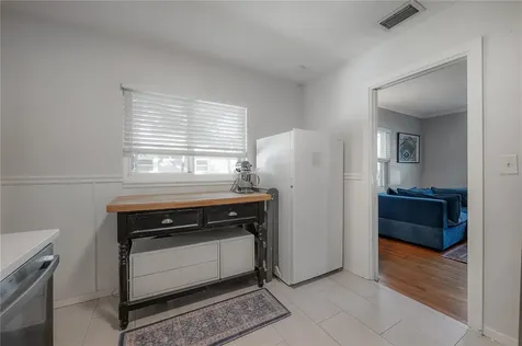 5138 3rd Avenue N St Petersburg FL 33710