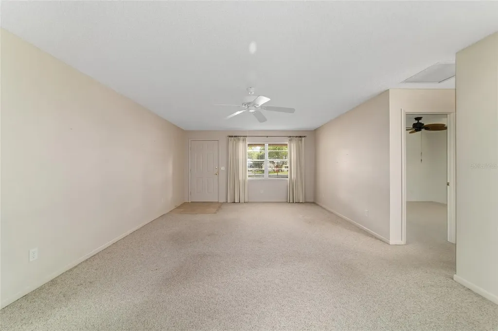 9121 SW 83rd Court Ocala FL 34481