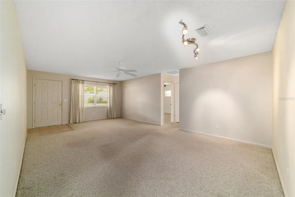 9121 SW 83rd Court Ocala FL 34481
