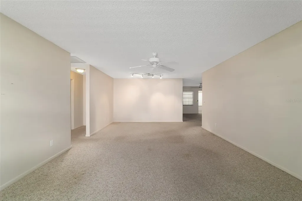 9121 SW 83rd Court Ocala FL 34481