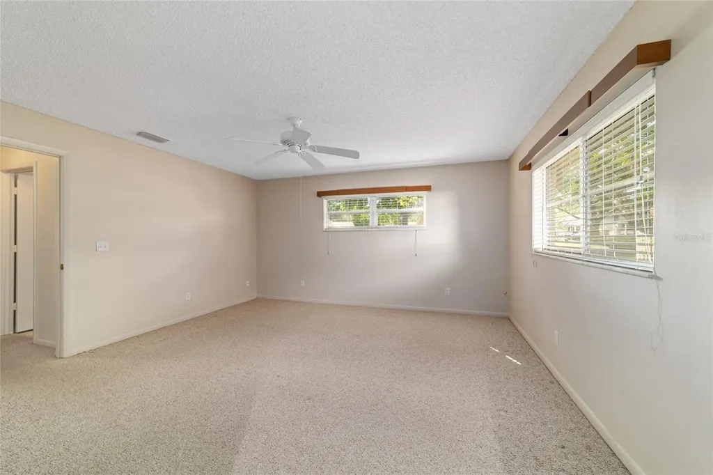 9121 SW 83rd Court Ocala FL 34481