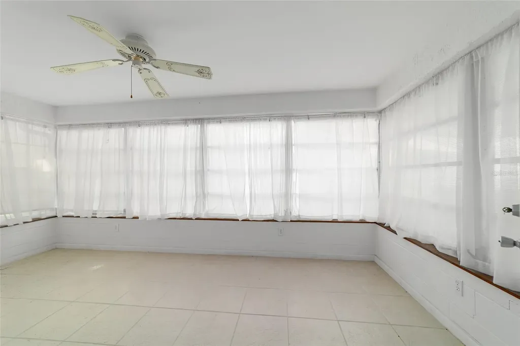 9121 SW 83rd Court Ocala FL 34481