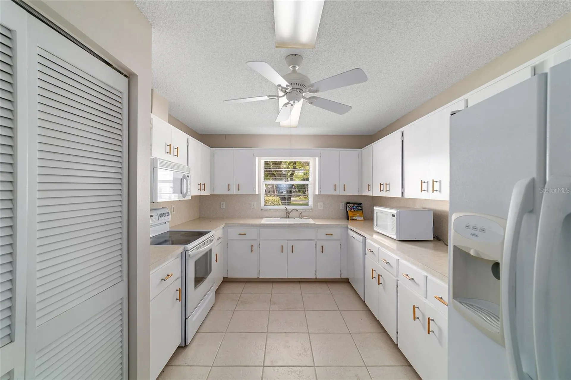 9121 SW 83rd Court Ocala FL 34481