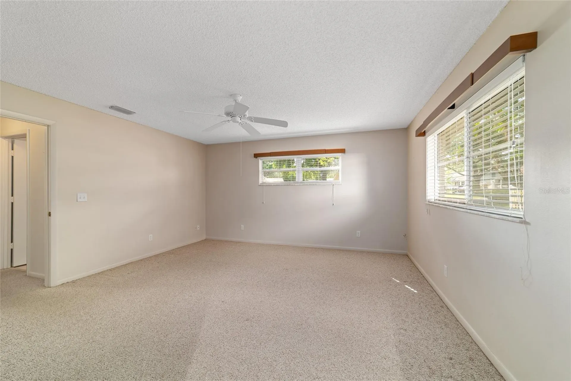 9121 SW 83rd Court Ocala FL 34481