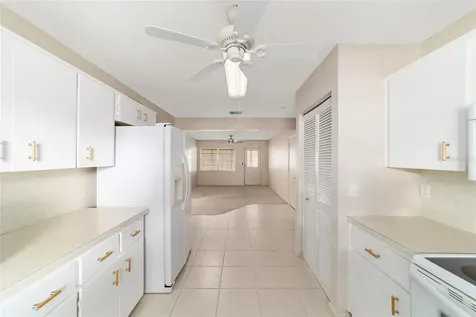 9121 SW 83rd Court Ocala FL 34481