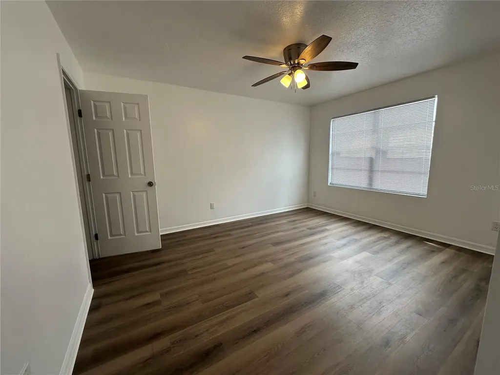 1817 Townhall Lane Orlando FL 32807