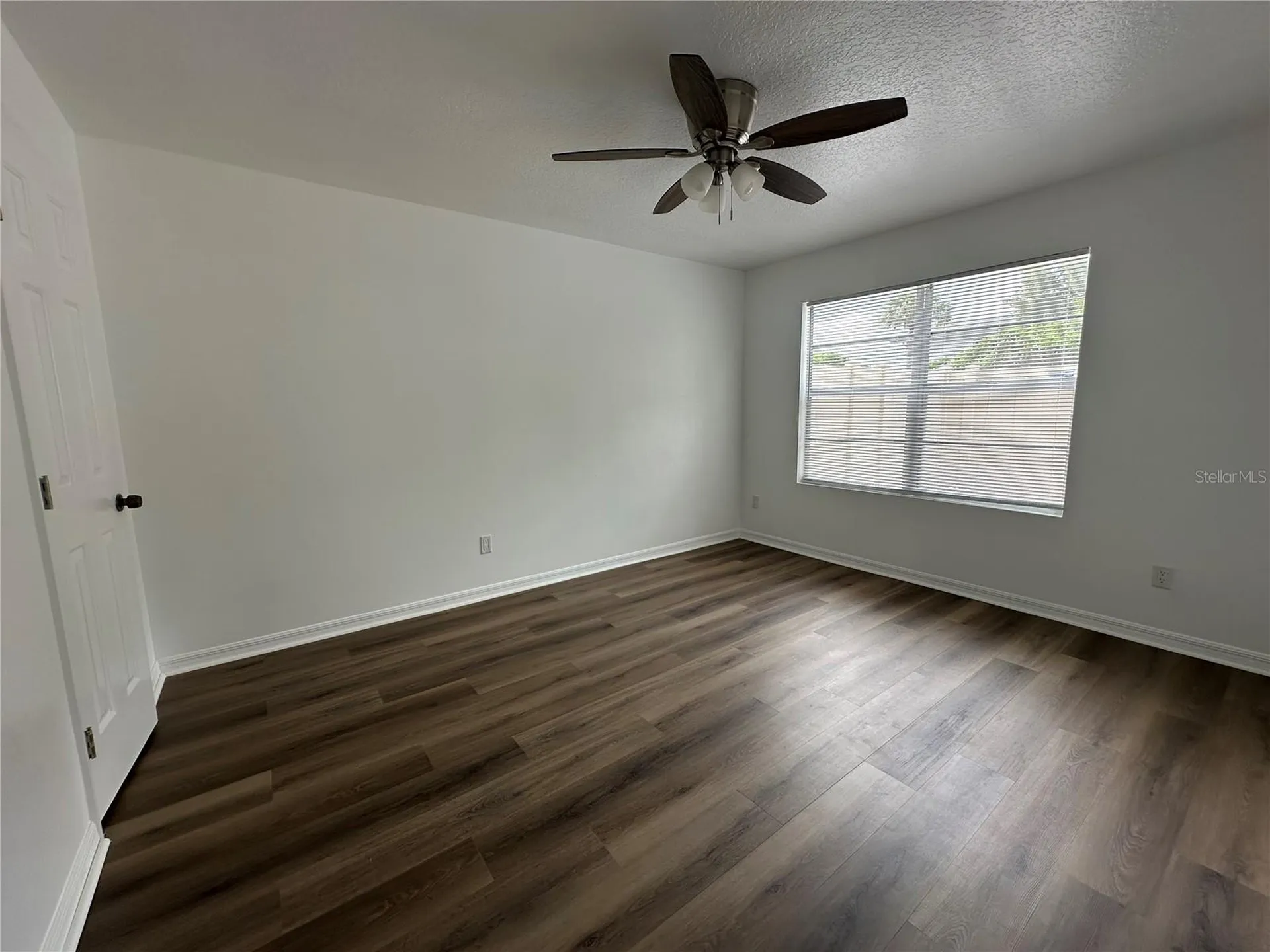 1817 Townhall Lane Orlando FL 32807