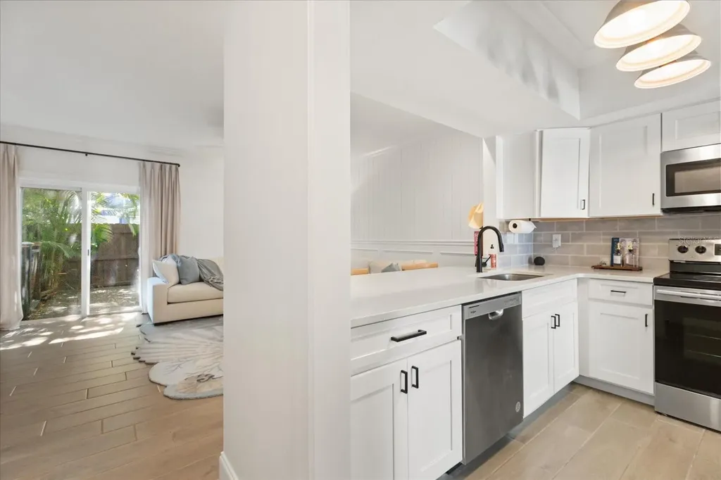 409 S Audubon Avenue Tampa FL 33609